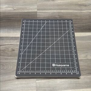 🏁 Husqvarna Cutting Mat
